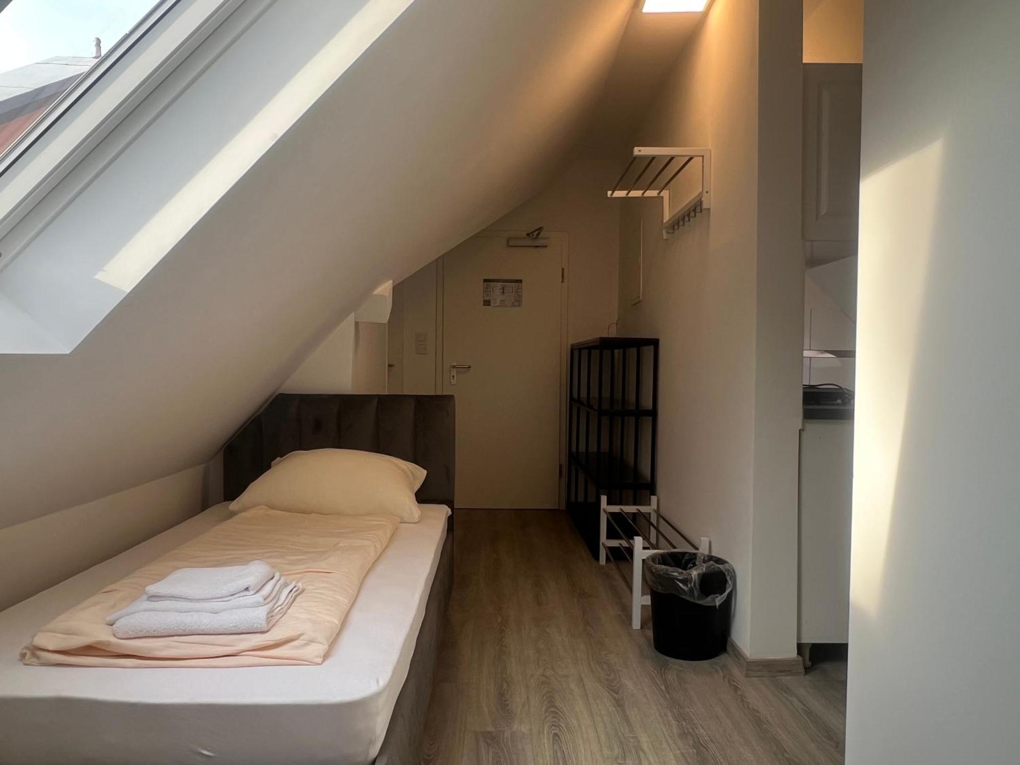 Durmaz Hotel Ганновер Екстер'єр фото