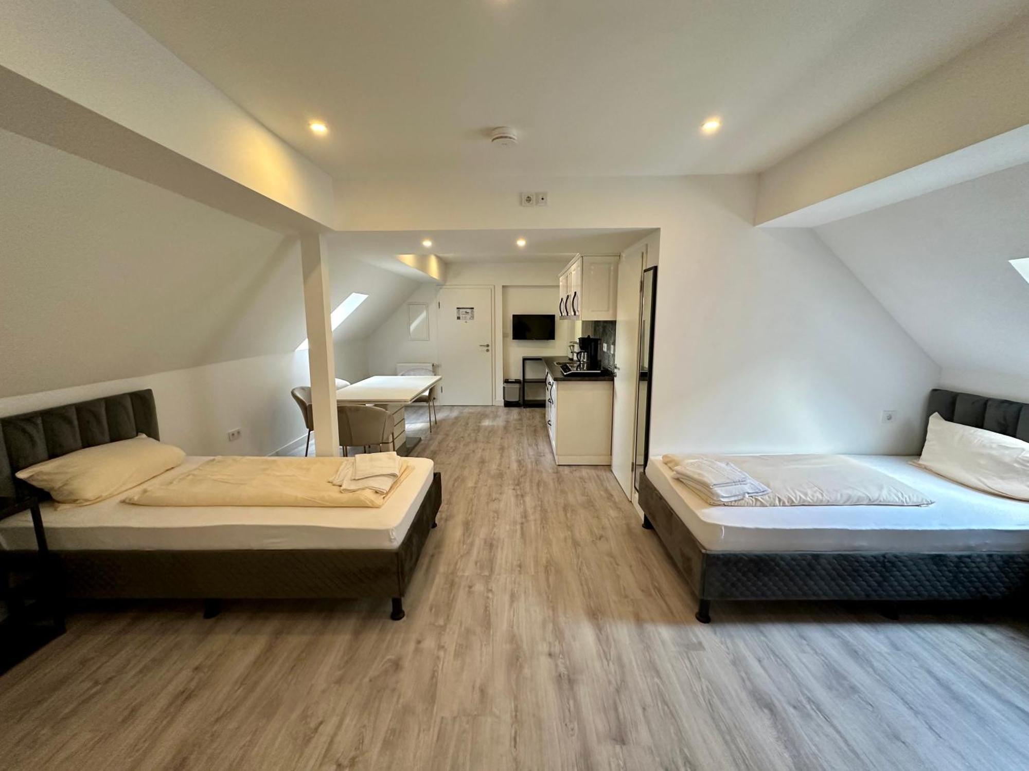 Durmaz Hotel Ганновер Екстер'єр фото