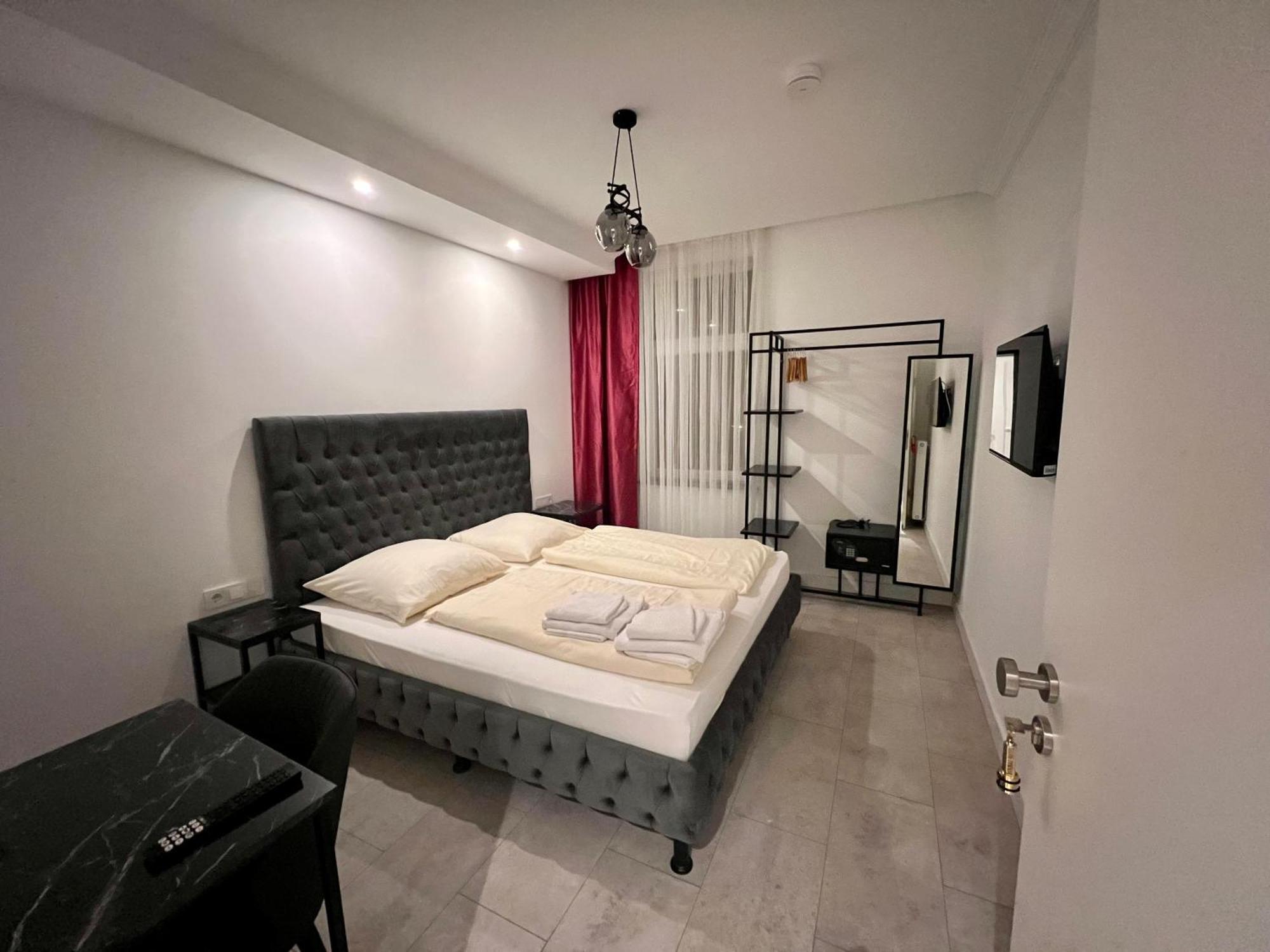 Durmaz Hotel Ганновер Екстер'єр фото